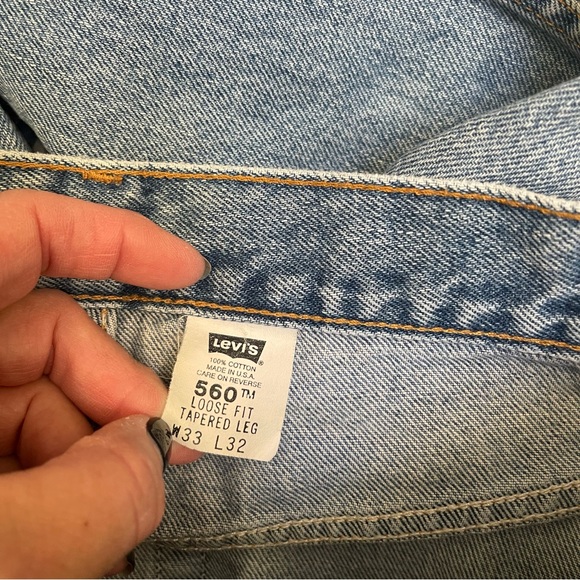 Vintage 90s USA Levi's 560 Loose Fit Tapered Leg Mom Jean 33 x 32 - Picture 8 of 10